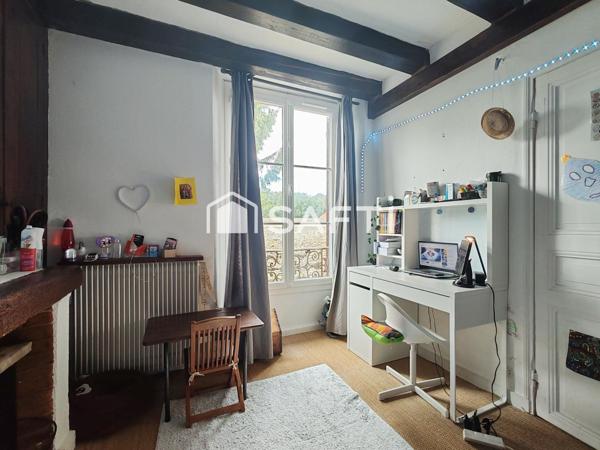 Maison de 170M2 ,6 pièces ,terrain de 1000M2