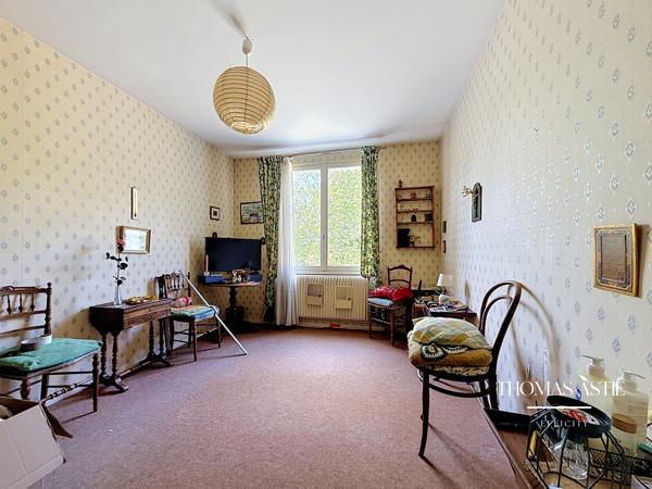 Maison
         5 pièces
        - 123 m² 177 650 € *