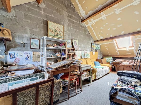 Maison
         5 pièces
        - 123 m² 177 650 € *