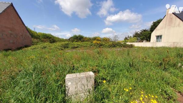 SCRIGNAC - TERRAIN A BATIR