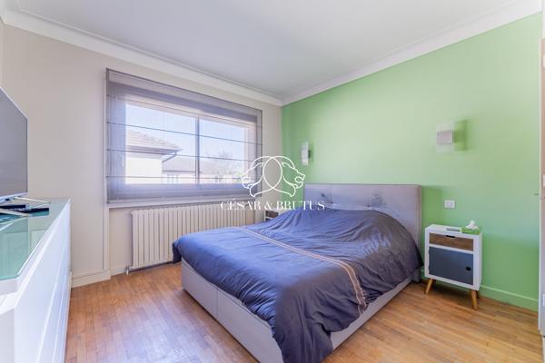 Maison familiale avec espaces indépendants et beau potentiel d’aménagement