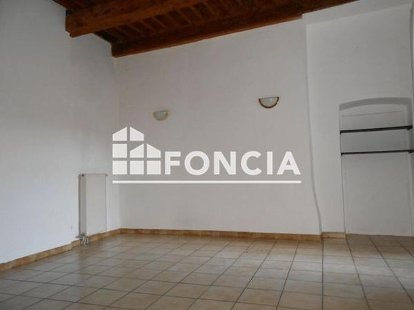 Location Appartement 3 pièces 54.98 m² - 2 RUE DE L'HORLOGE Bagnols Sur Ceze 30200