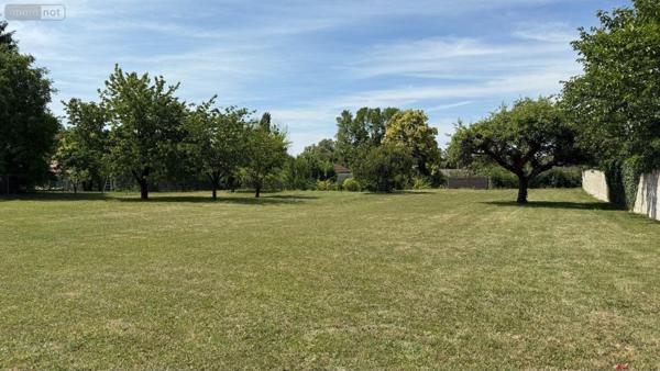 Terrain à Batir à vendre à La Chaussée-sur-Marne dans la Marne (51240), ref : 51001-77