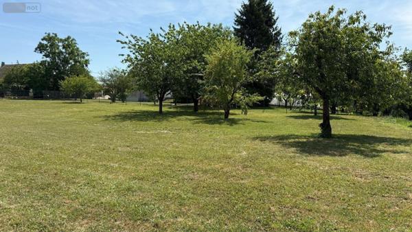 Terrain à Batir à vendre à La Chaussée-sur-Marne dans la Marne (51240), ref : 51001-77