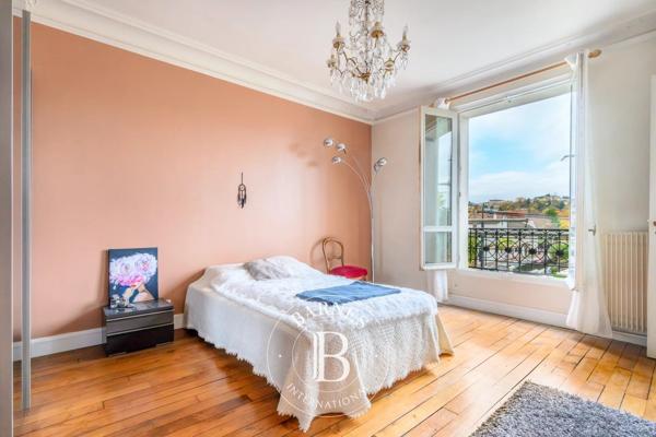 Saint-Maur-des-Fossés, Maison 5 Chambres -  402 m² à vendre