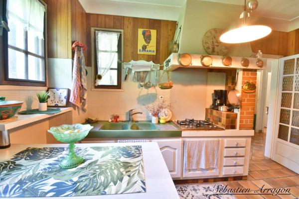 Propriete à vendre 5 pièces et deux appartement VILLENEUVE SUR LOT (47)