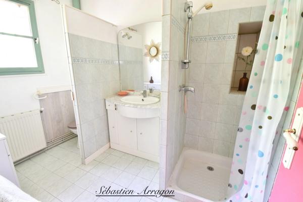 Propriete à vendre 5 pièces et deux appartement VILLENEUVE SUR LOT (47)