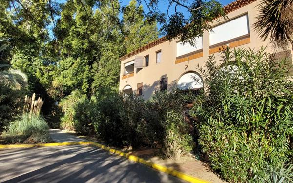 Appartement à vendre    2 pièces • 28 m2 Saint-Cyprien