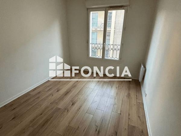Location Appartement 2 pièces 51.6 m² - 7/9/11/15 RUE MARIUS JACOTOT Puteaux 92800