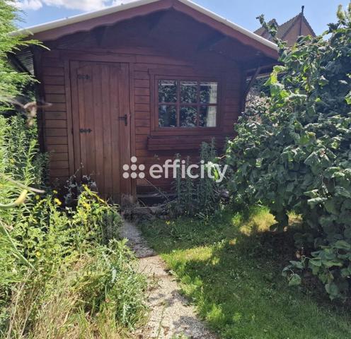 Maison
         5 pièces
        - 123 m² 290 000 € *