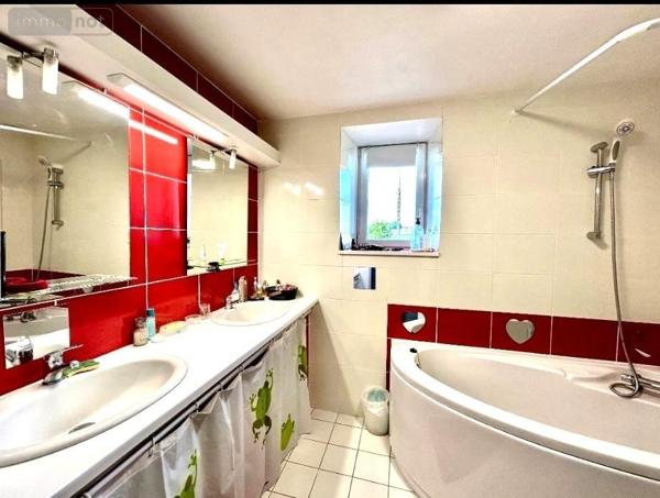 Maison à vendre à Andouillé en Mayenne (53240), ref : 53090-966