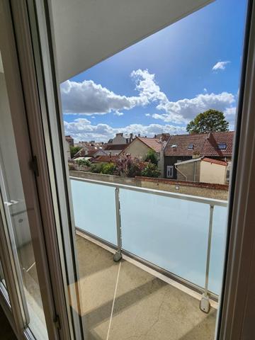 À louer / Appartement 1 pièce / 30 m² / Avenue Jean Jaurès / Résidence sécurisée