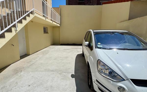 Maison à vendre    3 pièces • 70,50 m2 La Courneuve