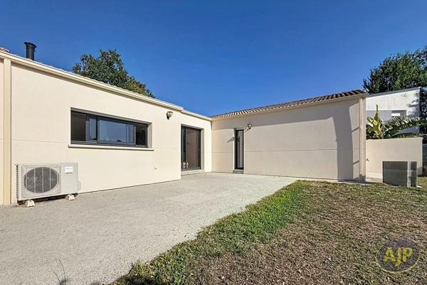 Maison à vendre Bouaye - 5 pièces, 94m² avec 3 chambre(s) à 299 900€ - AJP Immobilier Sainte-Pazanne