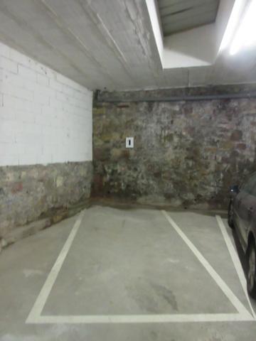 Quartier St Cyrice-Rodez, local commercial et/ou professionnel avec parking