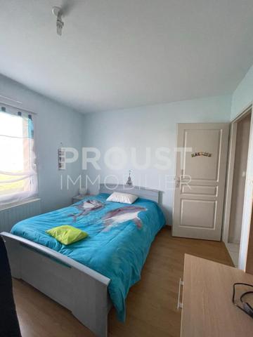 En exclusivité. quartier surimeau. pavillon plain-pied rt 2012 avec jardin et garage.