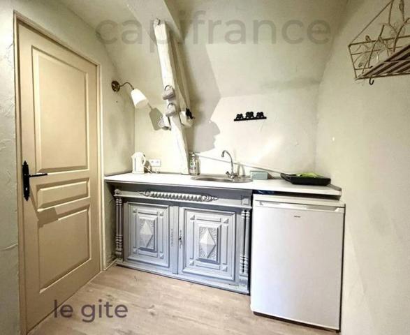 Maison de caractère avec 4 chambres et un studio, secteur Beaulieu sur Dordogne