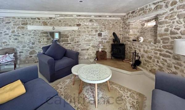 Maison de caractère avec 4 chambres et un studio, secteur Beaulieu sur Dordogne