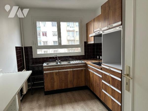 Appartement à Vendre à SOISY-SOUS-MONTMORENCY en Val-d'Oise (95), 50 m2, 2 pièces, 1 chambre.