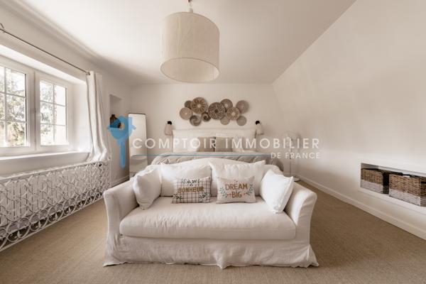 Maison de village 7 pièce(s) 4 chambre(s) 210 m²