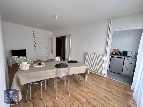 Appartement à louer 2 pièces 42.13m² Limoges (87000)