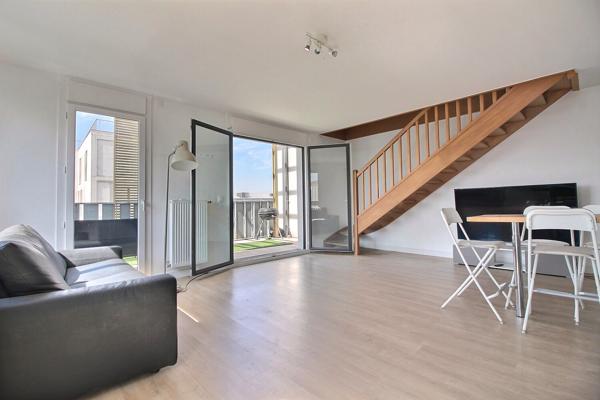 Duplex familial 6P en dernier étage avec 15m² de terrasse