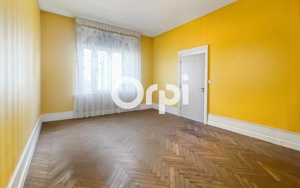 Maison à vendre    6 pièces • 163,38 m2 Arras