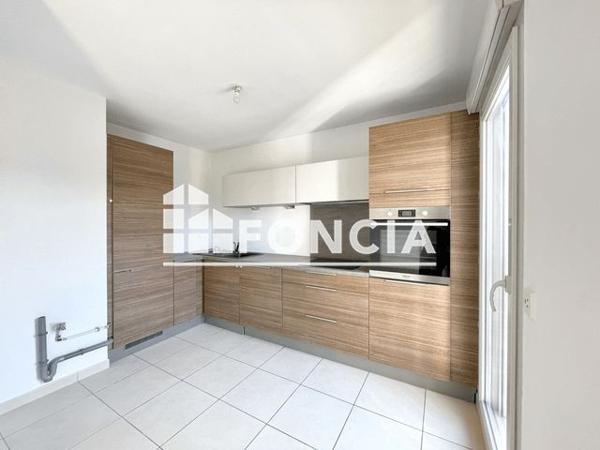 Location Appartement 4 pièces 94.57 m² - 8 RUE DU JURA Saint Julien En Genevois 74160