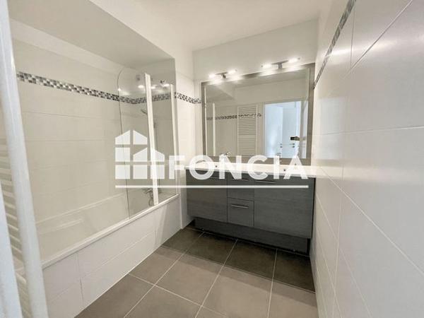 Location Appartement 4 pièces 94.57 m² - 8 RUE DU JURA Saint Julien En Genevois 74160