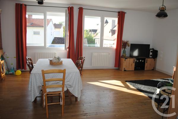 Appartement F4 à vendre  5 pièces - 115 m2 ST CERE - 46