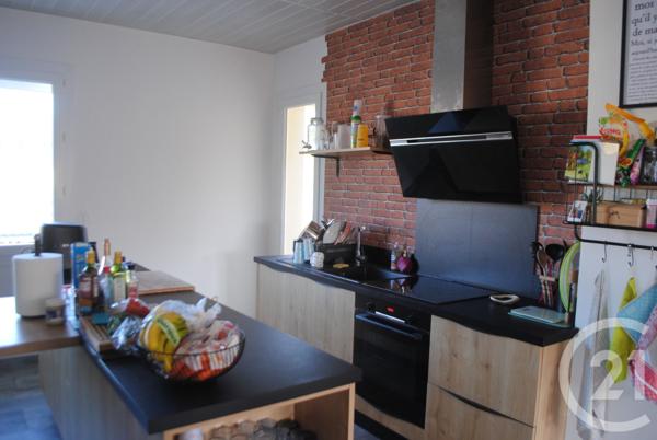 Appartement F4 à vendre  5 pièces - 115 m2 ST CERE - 46