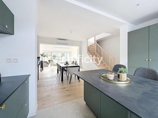 Maison 6 pièces - 150 m²