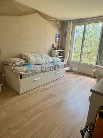Maison 6 pièce(s) 3 chambre(s) 120 m²