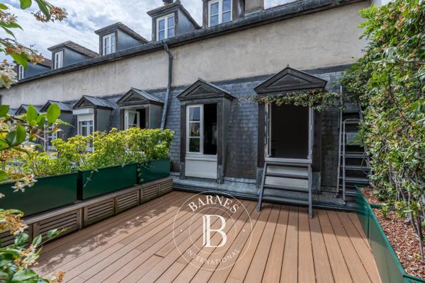 Paris 4ème, Appartement 2 Chambres -  93 m² à vendre