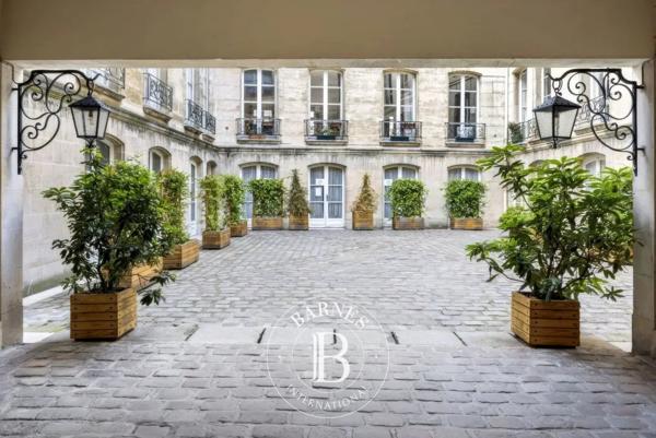 Paris 4ème, Appartement 2 Chambres -  93 m² à vendre