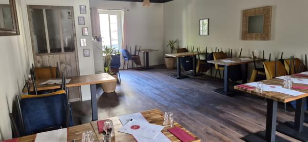 Fonds De Commerce
        
        - 265 m² 327 000 € *