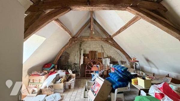 DÉSIGNATION DU BIEN :
Maison à usage d'habitation comprenant :
	Une entrée desservant une cui...