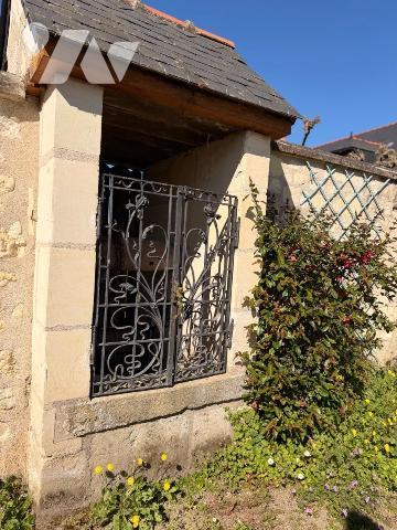 DÉSIGNATION DU BIEN :
Maison à usage d'habitation comprenant :
	Une entrée desservant une cui...