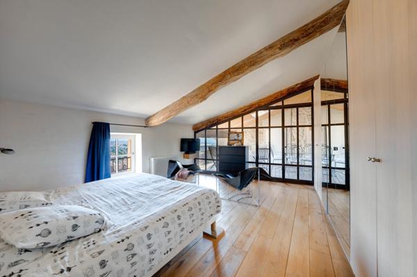 Magnifique maison de village avec vue panoramique