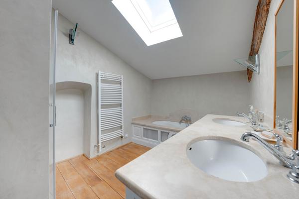 Magnifique maison de village avec vue panoramique