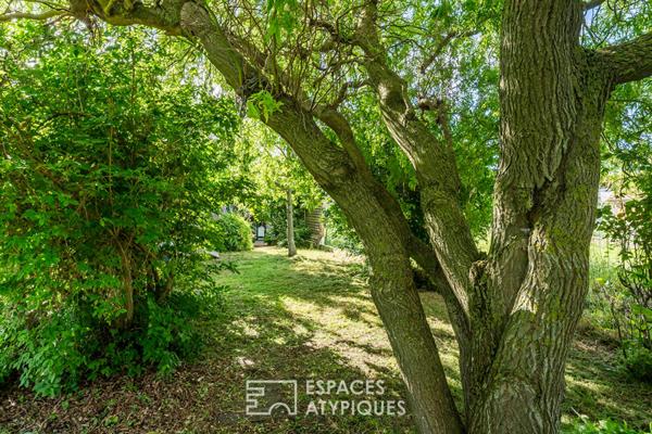 La maison rénovée et son patio