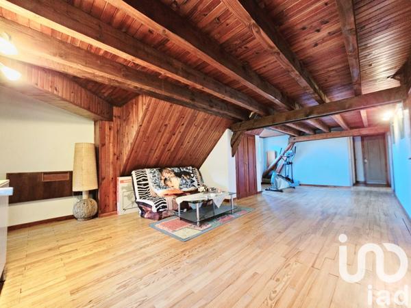 Maison 10 pièces de 238 m² à Conflans-en-Jarnisy (54800)