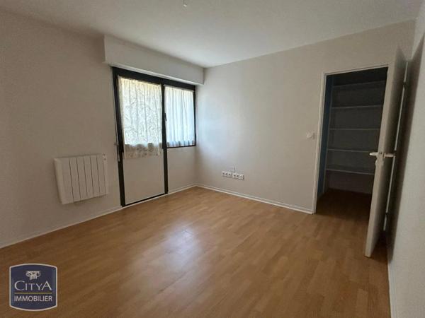Appartement à louer 2 pièces 58.76m² Rennes (35000)