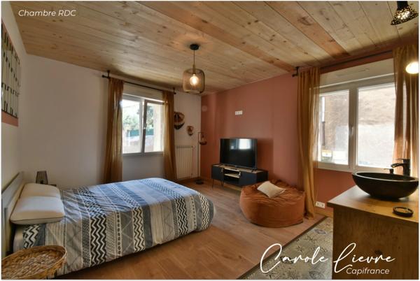 Maison 4 chambres de 147 m² avec garage et terrasse