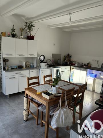 Location maison 3 pièces 77 m² Générac