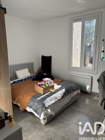 Location maison 3 pièces 77 m² Générac