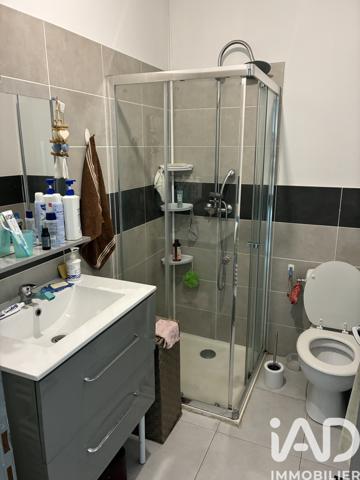 Location maison 3 pièces 77 m² Générac