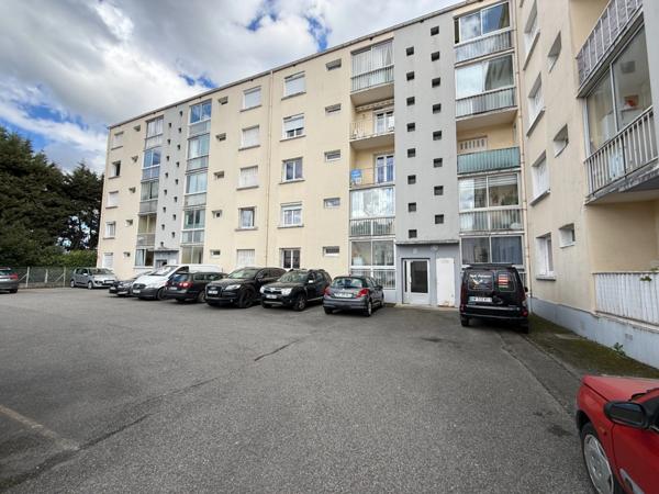 Appartement T4 à rénover