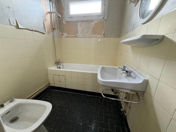 Appartement T4 à rénover