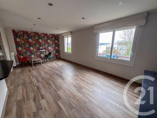 Maison à vendre  4 pièces - 382 m2 QUIMPER - 29